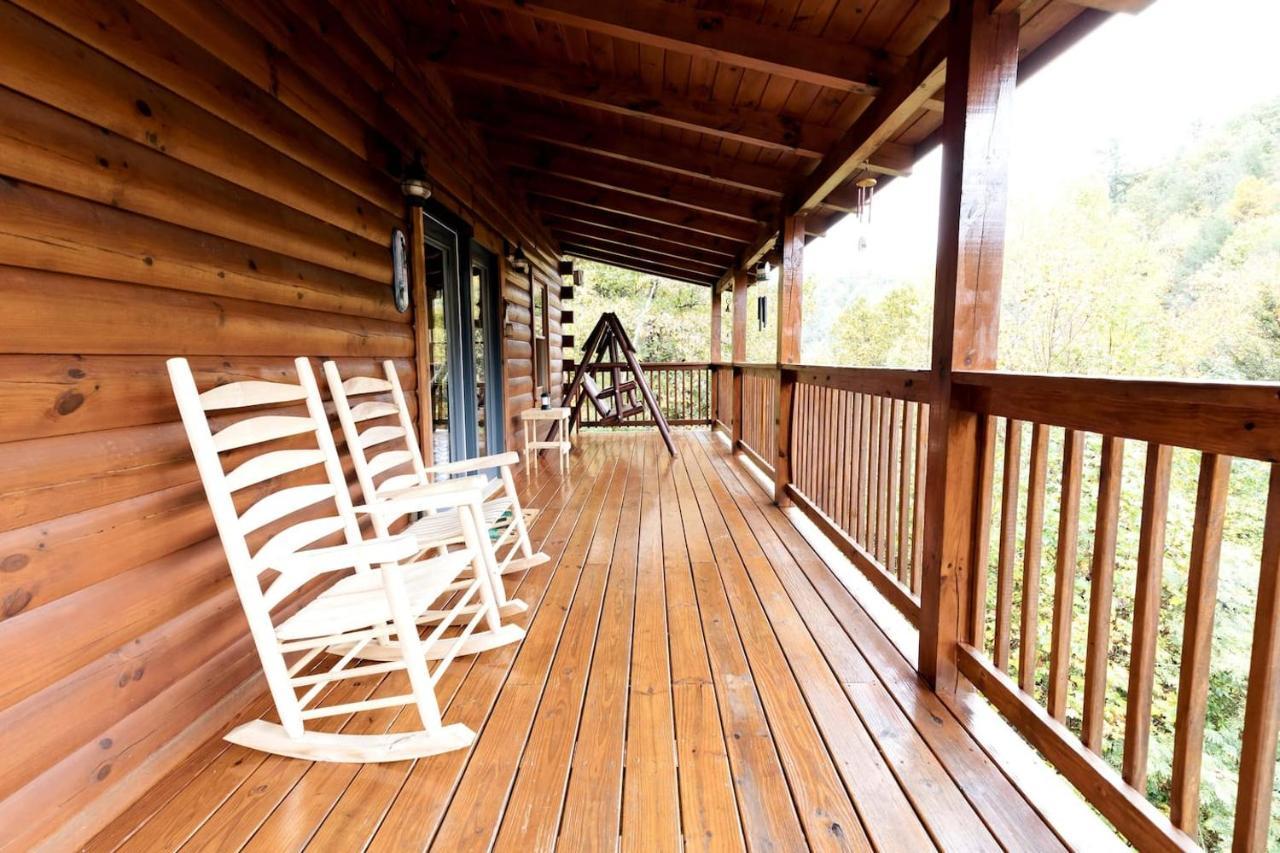הוילה סביירוויל Smoky Mtn Hideaway - Cabin W/ Hot Tub & Pool Table מראה חיצוני תמונה
