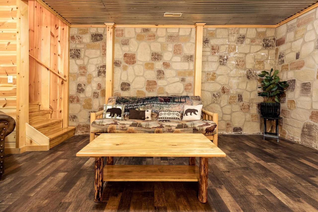 הוילה סביירוויל Smoky Mtn Hideaway - Cabin W/ Hot Tub & Pool Table מראה חיצוני תמונה